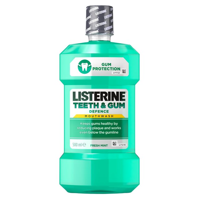 Listerine-Teeth-Gum-Defence-Soft-Mint-Mouthwash-250ml.jpg