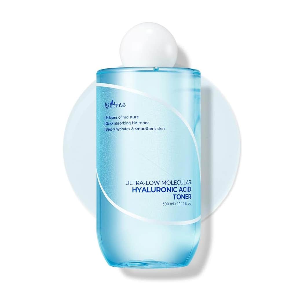 Isntree Ultra-Low Molecular Hyaluronic Acid Toner 300ml Isntree Ultra-Low Molecular Hyaluronic Acid Toner 300ml