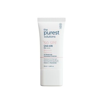 The Purest Solutions Niacinamide, Alpha Arbutin, 4D Hyaluronic Acid Blemish Defense UVA/UVB Antioxidant Protection For Blemish-Prone Skin 50+ SPF