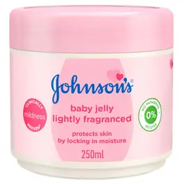 Johnson's Lightly Fragranced Baby Jelly, Locks in Moisture to Protect Skin, Clinically Proven Mildness, Paraben & Dye Free, 250ml