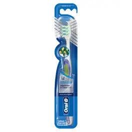 Oral-B Pro-Expert, Extra Clean Soft Manual Toothbrush, 1 Count