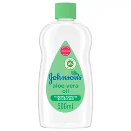 Johnson’s Aloe Vera Baby Oil, Instantly Hydrates Delicate Skin, Free of Parabens & Dyes, Clinically