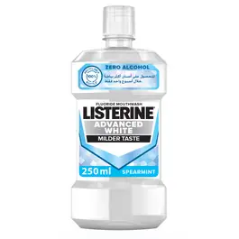 Listerine Advanced White Fluoride Mouthwash, Milder Taste, Spearmint Flavor, 250 ml